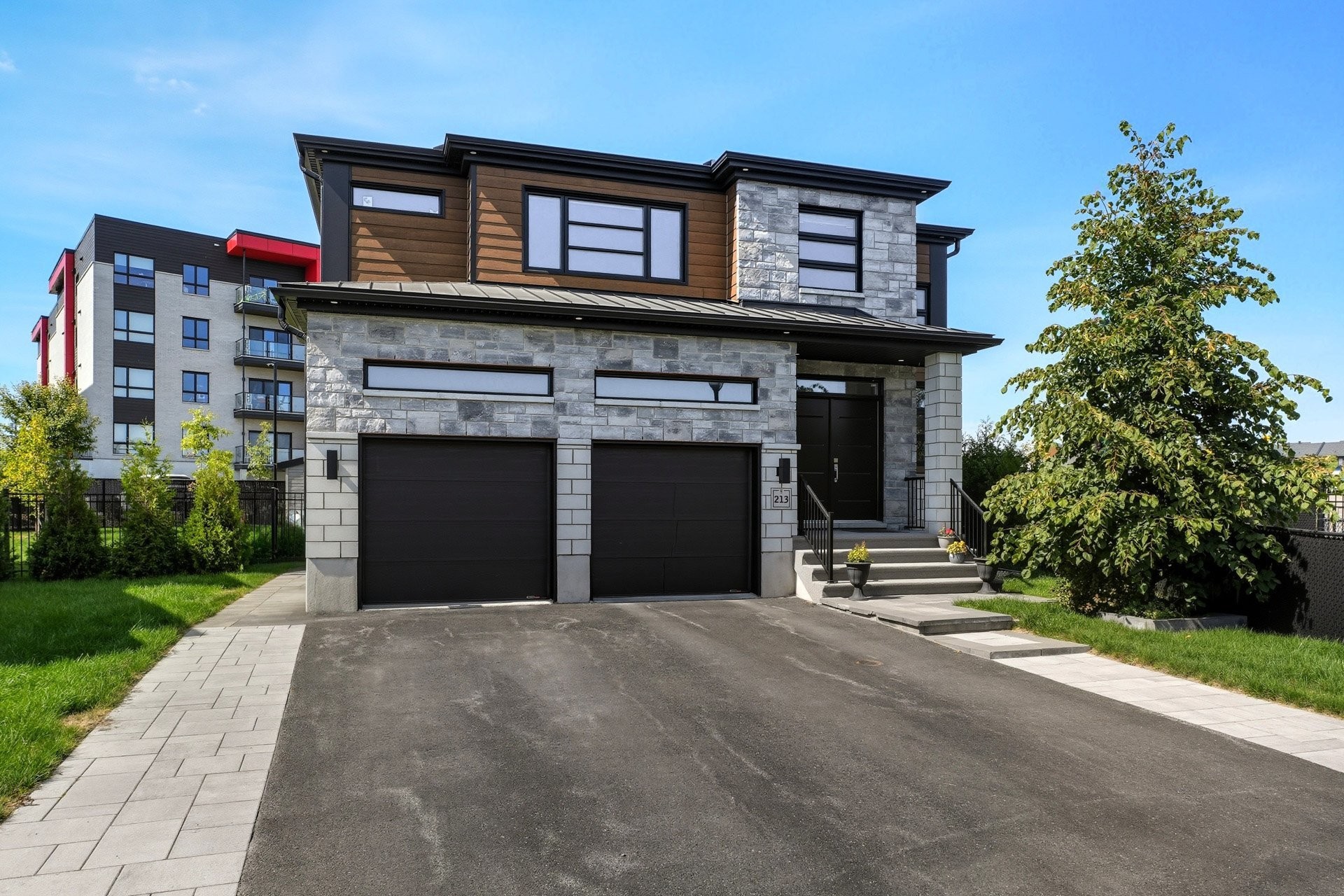 









213


Rue de Francfort

,
Gatineau (Aylmer),




QC
J9J4J9

