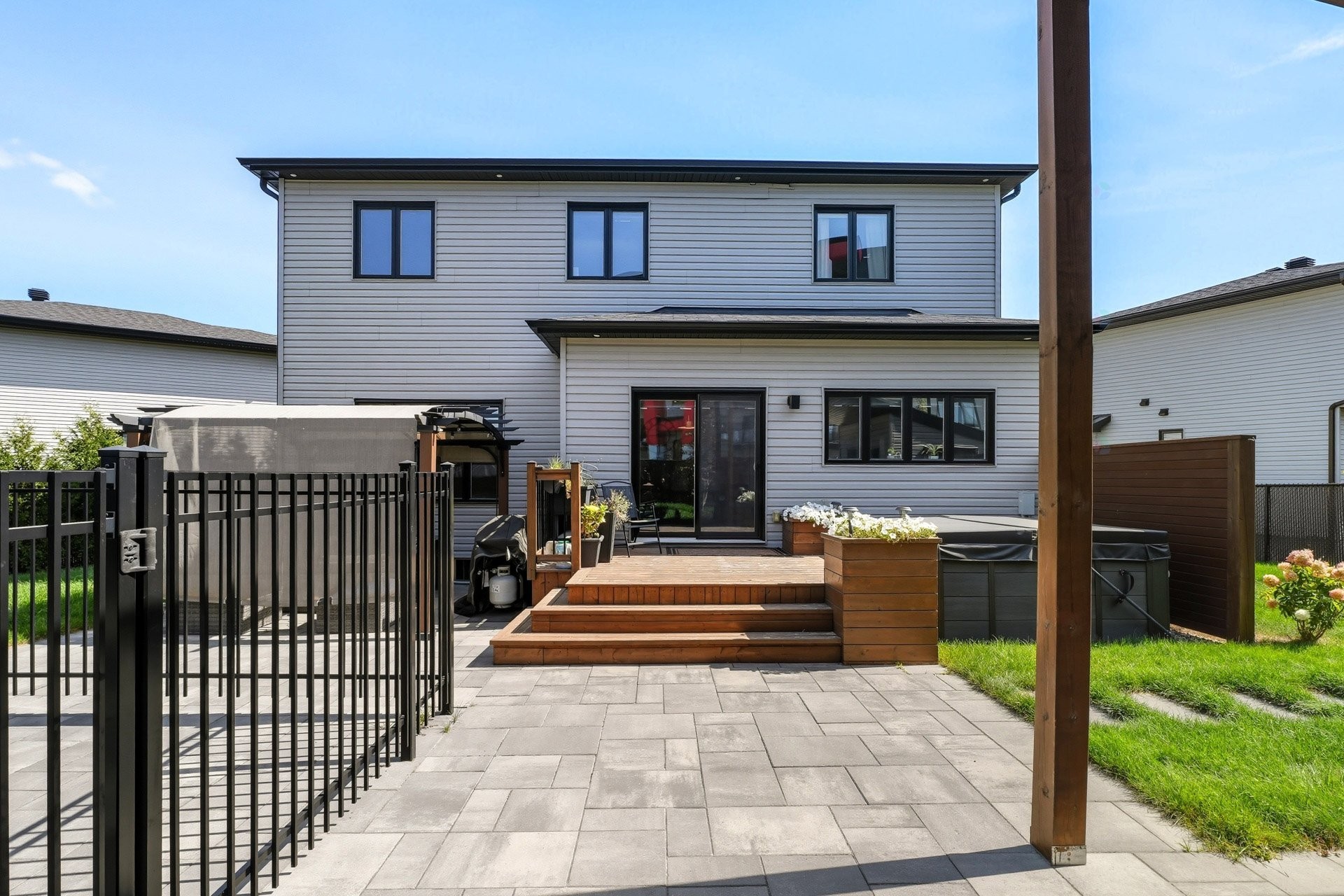 









213


Rue de Francfort

,
Gatineau (Aylmer),




QC
J9J4J9

