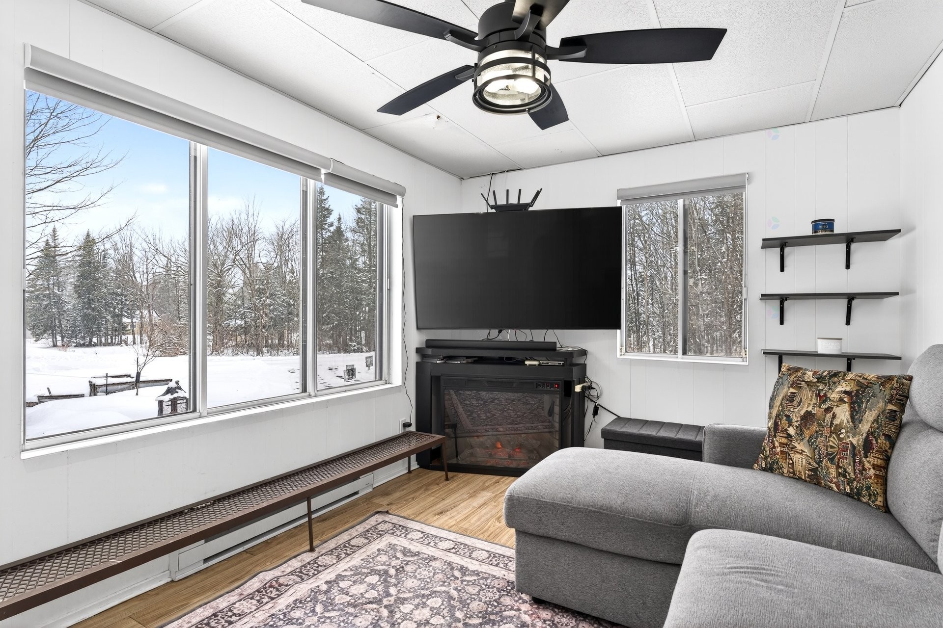 









995


Rue Camiré

,
Saint-Georges-de-Windsor,




QC
J0A1J0

