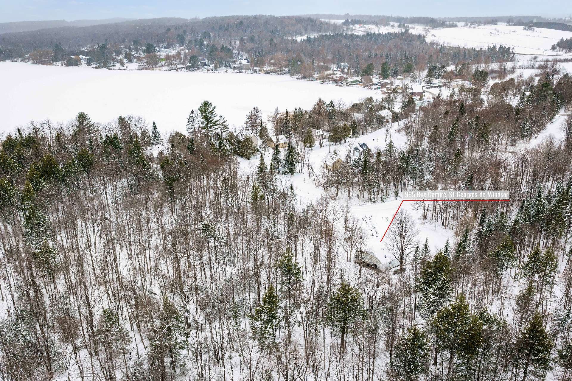 









995


Rue Camiré

,
Saint-Georges-de-Windsor,




QC
J0A1J0


