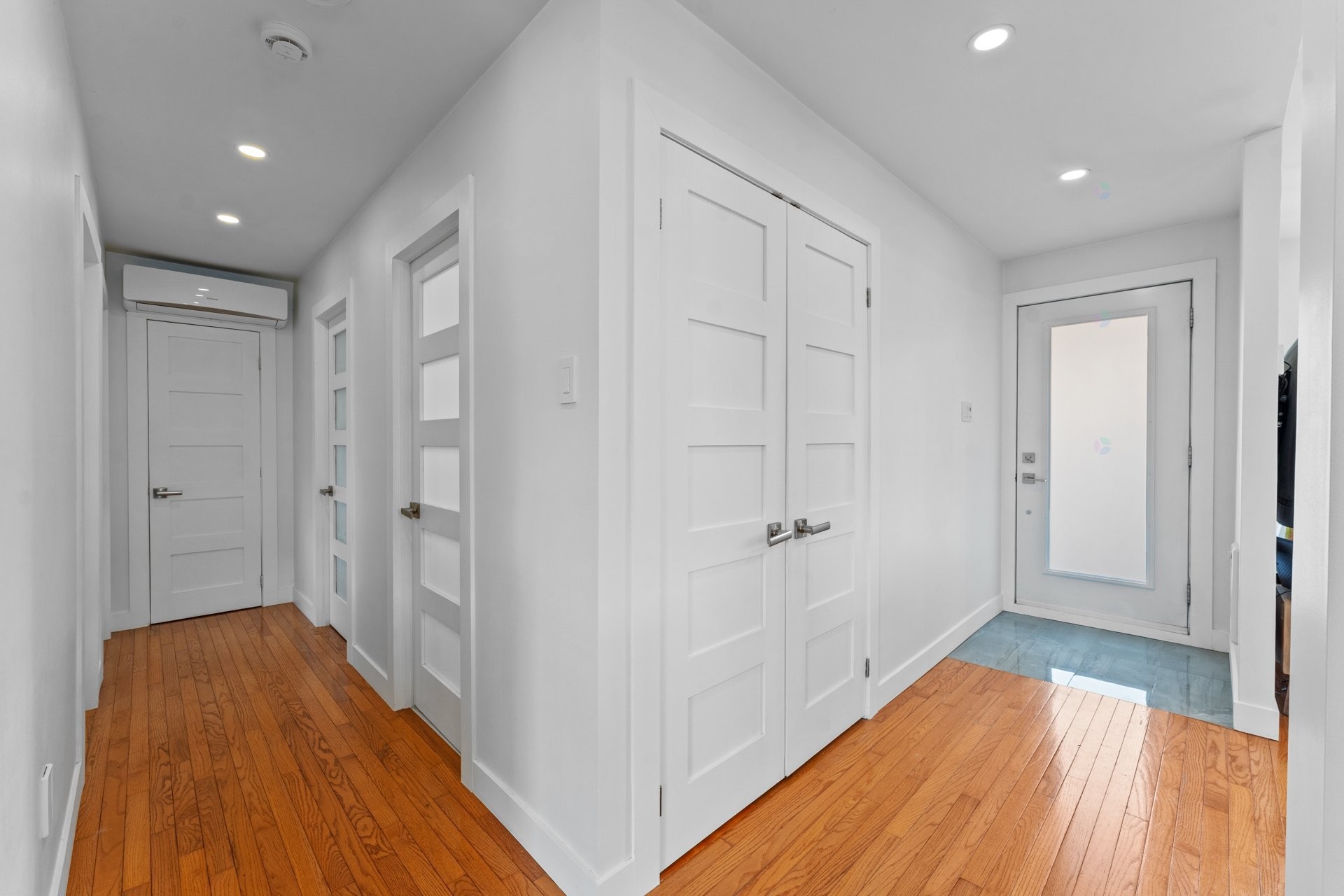 









5380


Rue de Prince-Rupert

,
Laval (Auteuil),




QC
H7K1T9

