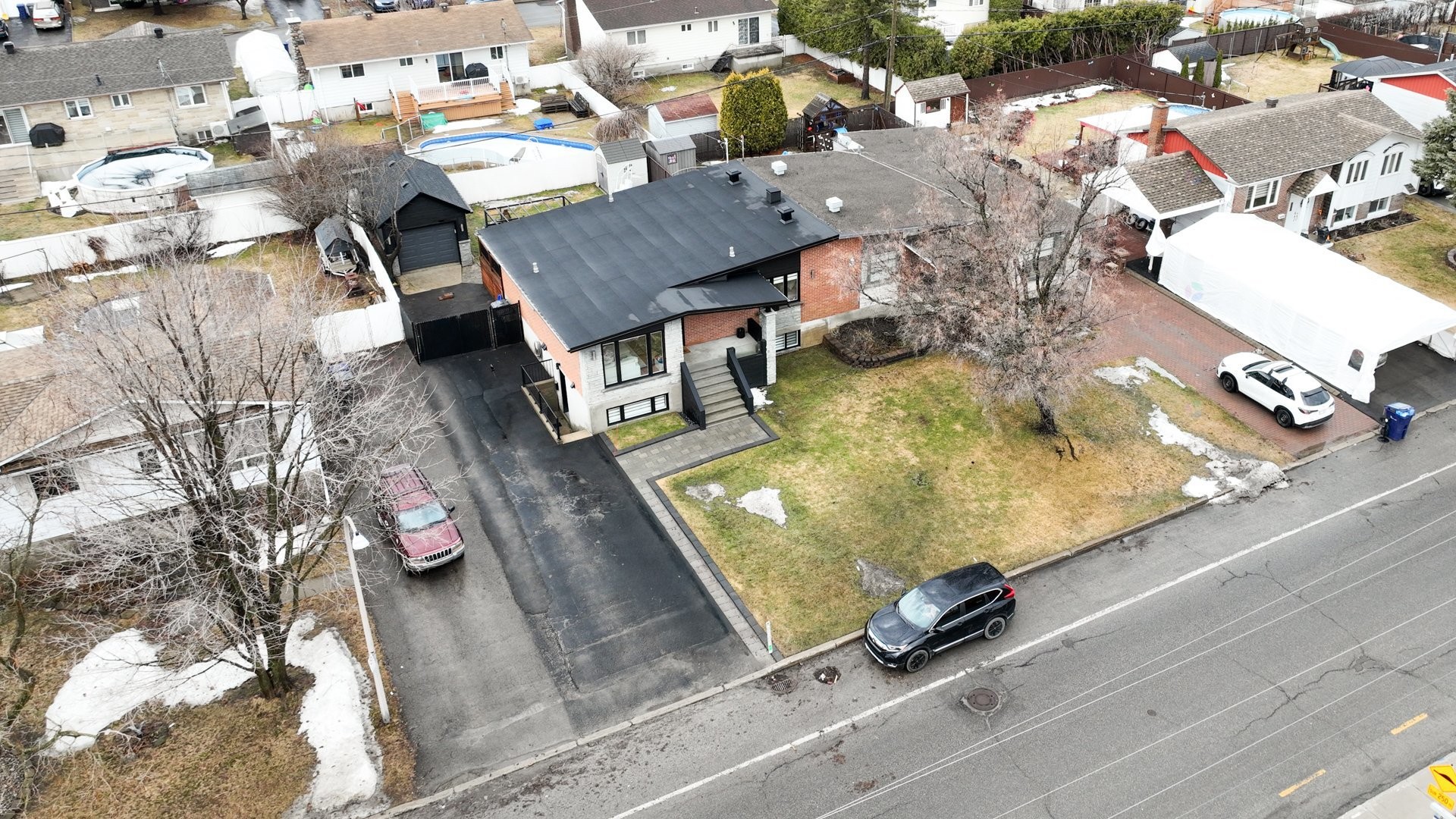 









5380


Rue de Prince-Rupert

,
Laval (Auteuil),




QC
H7K1T9

