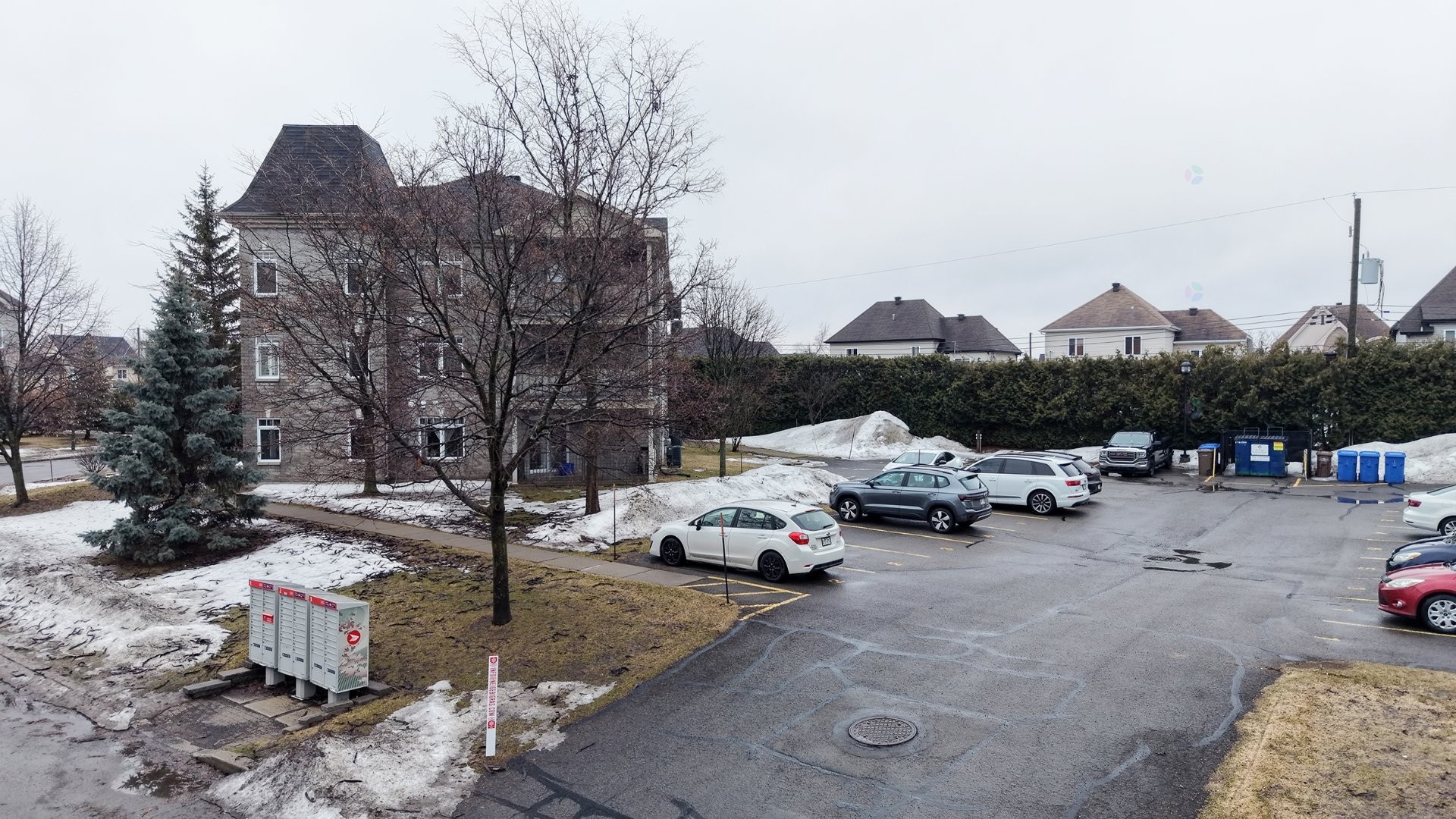 









50


37e Avenue E.

, 102,
Blainville,




QC
J7C5Z5

