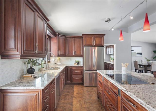









25


KEMPER

CR,
Headingley,




MB
R4J 1A6

