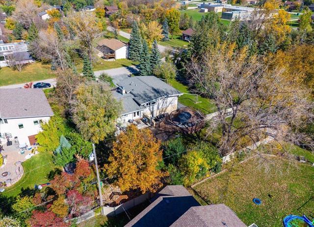 









25


KEMPER

CR,
Headingley,




MB
R4J 1A6

