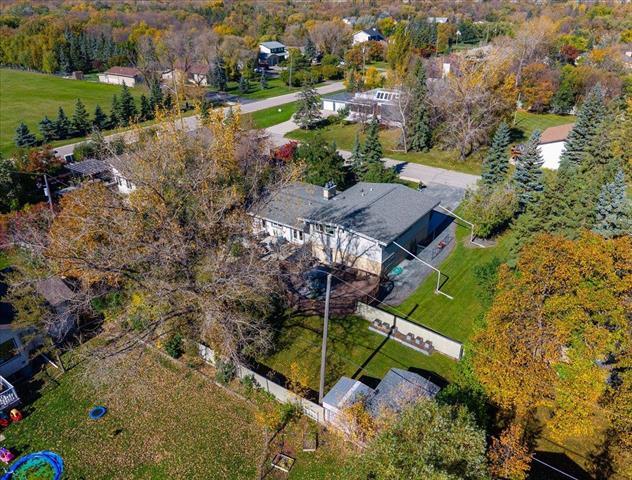 









25


KEMPER

CR,
Headingley,




MB
R4J 1A6

