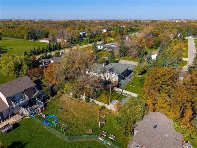 









25


KEMPER

CR,
Headingley,




MB
R4J 1A6

