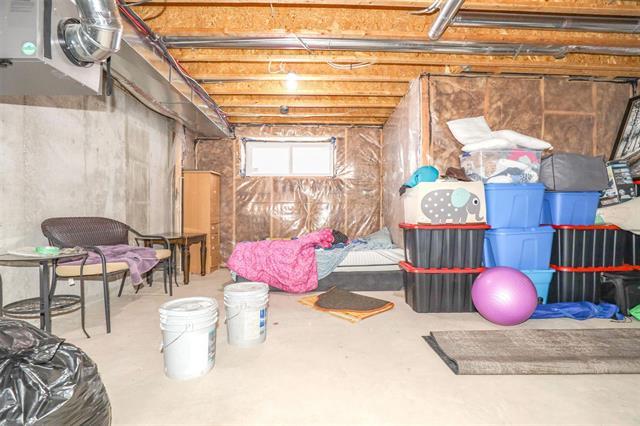 









44


Larry Vickar

DR,
Winnipeg,




MB
R3W 0K5

