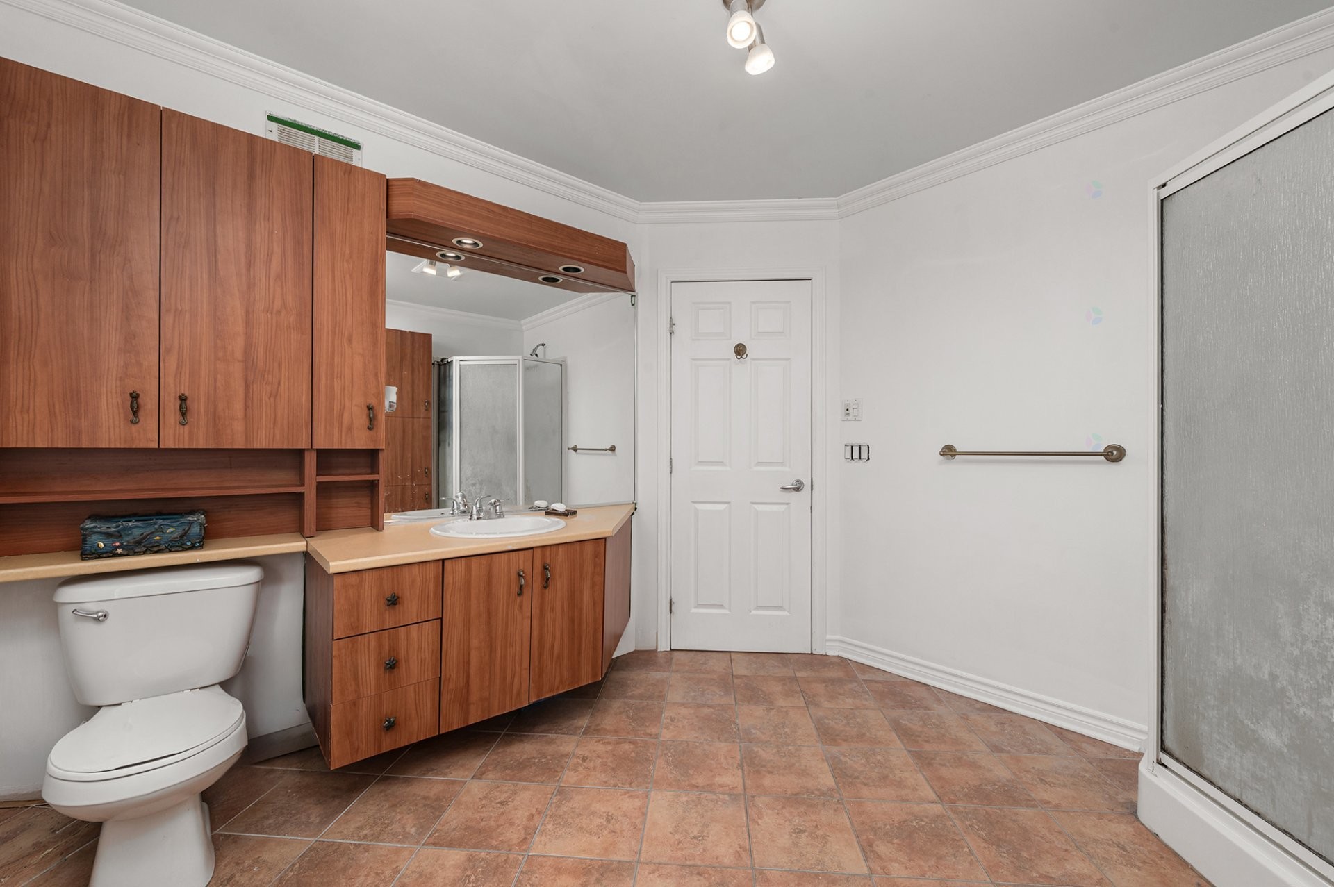 









7440


Rue des Perce-Neige

,
Longueuil (Saint-Hubert),




QC
J3Y0A3

