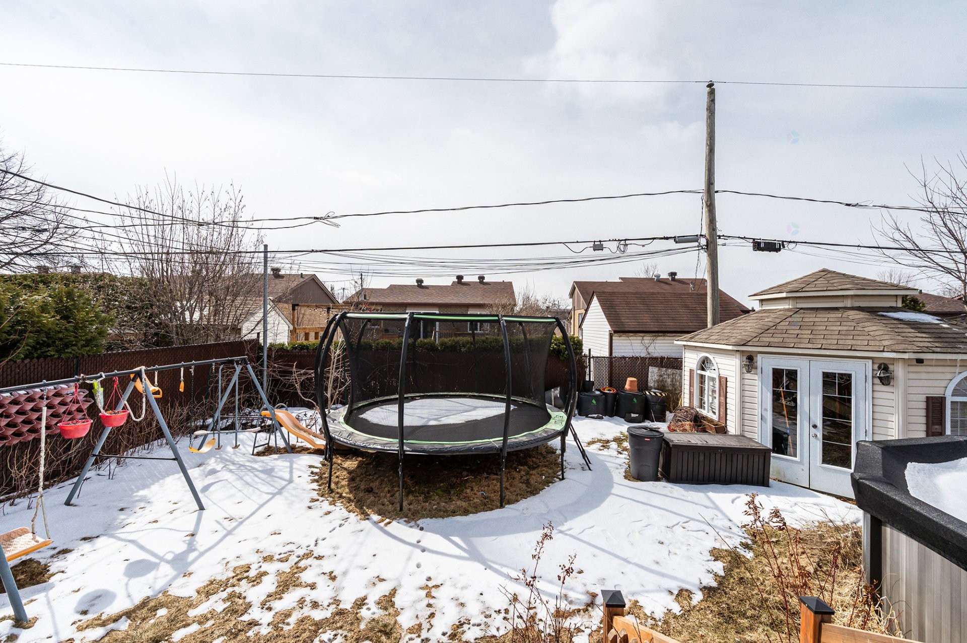 









7440


Rue des Perce-Neige

,
Longueuil (Saint-Hubert),




QC
J3Y0A3

