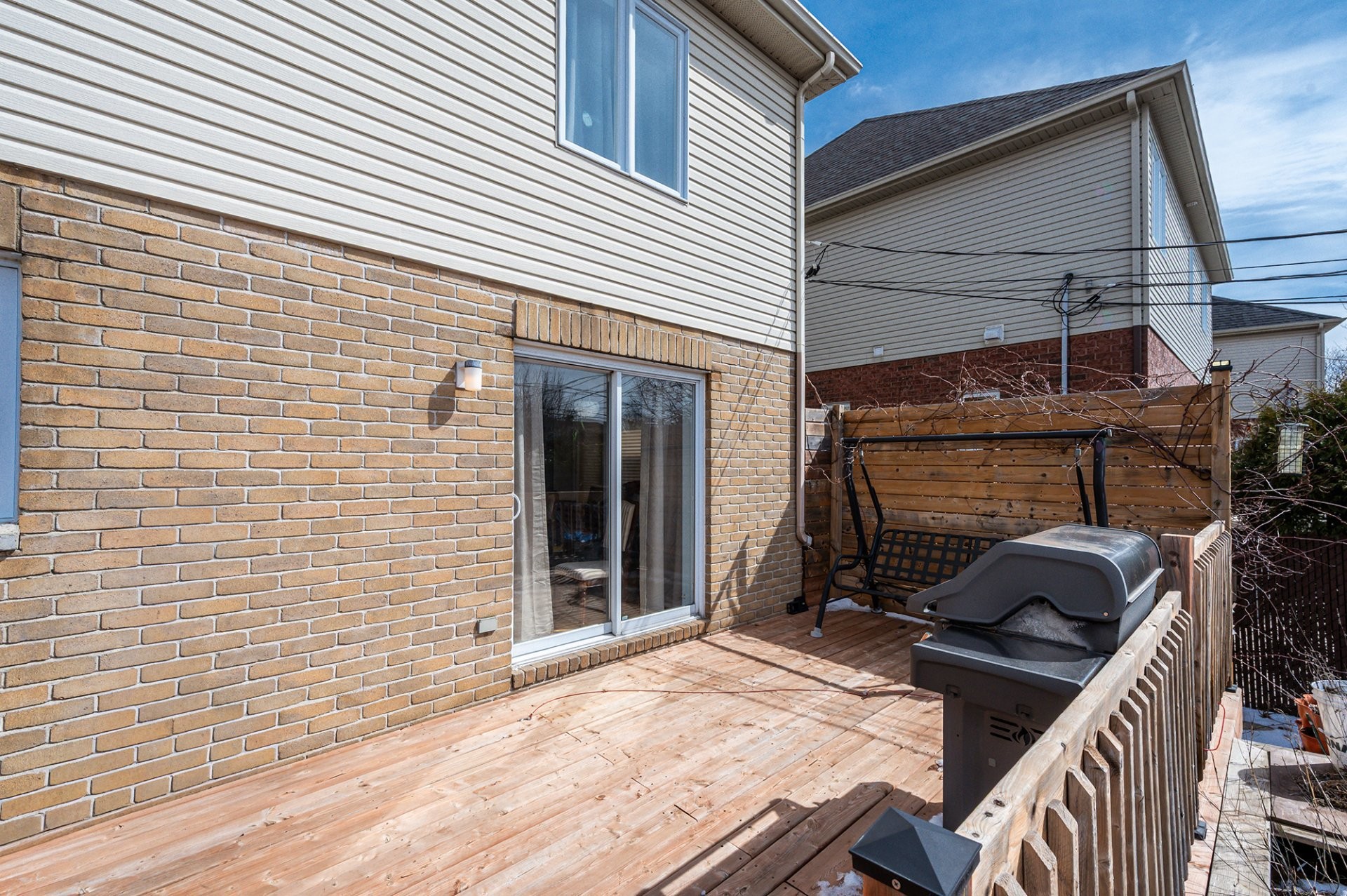 









7440


Rue des Perce-Neige

,
Longueuil (Saint-Hubert),




QC
J3Y0A3

