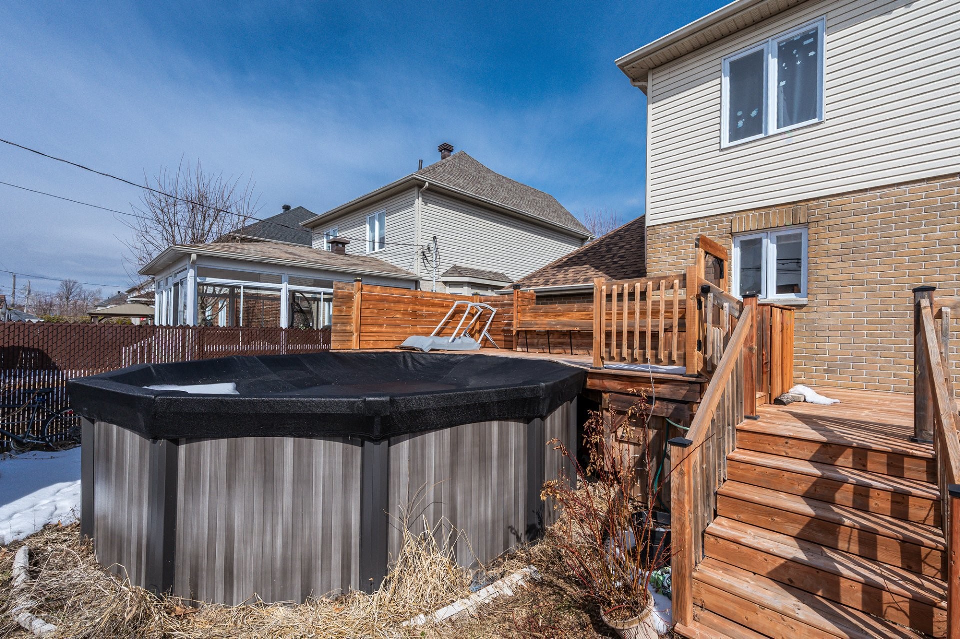 









7440


Rue des Perce-Neige

,
Longueuil (Saint-Hubert),




QC
J3Y0A3

