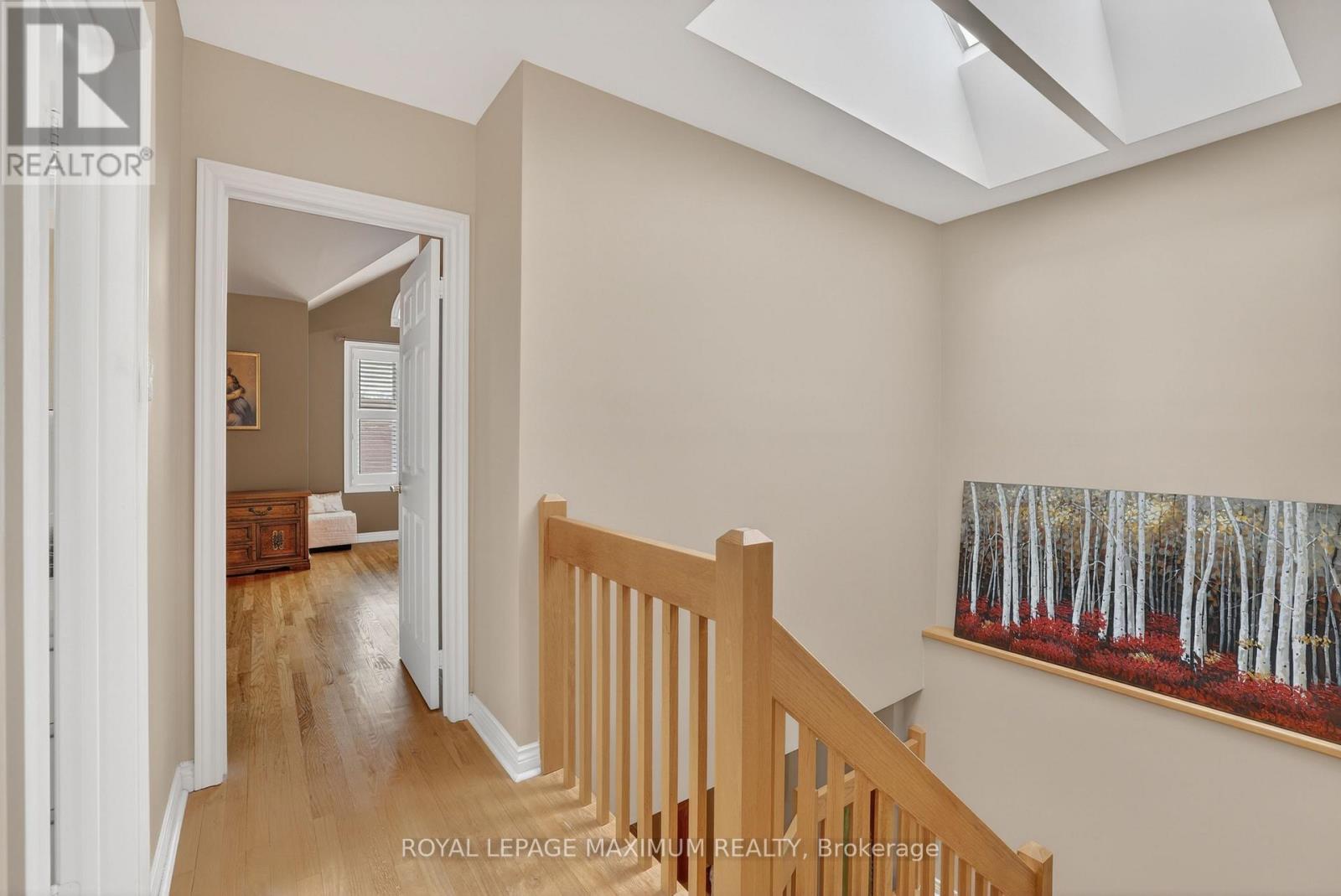 












163 DURANT AVENUE

,
Toronto,




Ontario
M4J4W4

