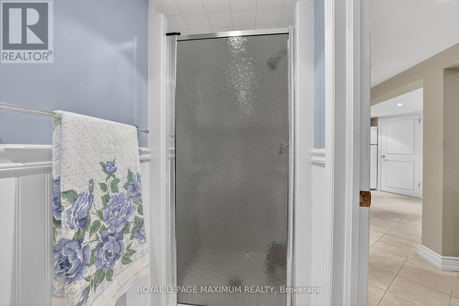 












163 DURANT AVENUE

,
Toronto,




Ontario
M4J4W4

