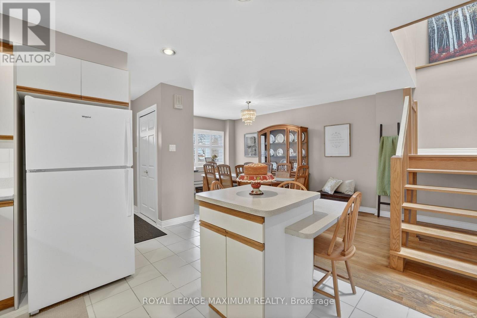 












163 DURANT AVENUE

,
Toronto,




Ontario
M4J4W4

