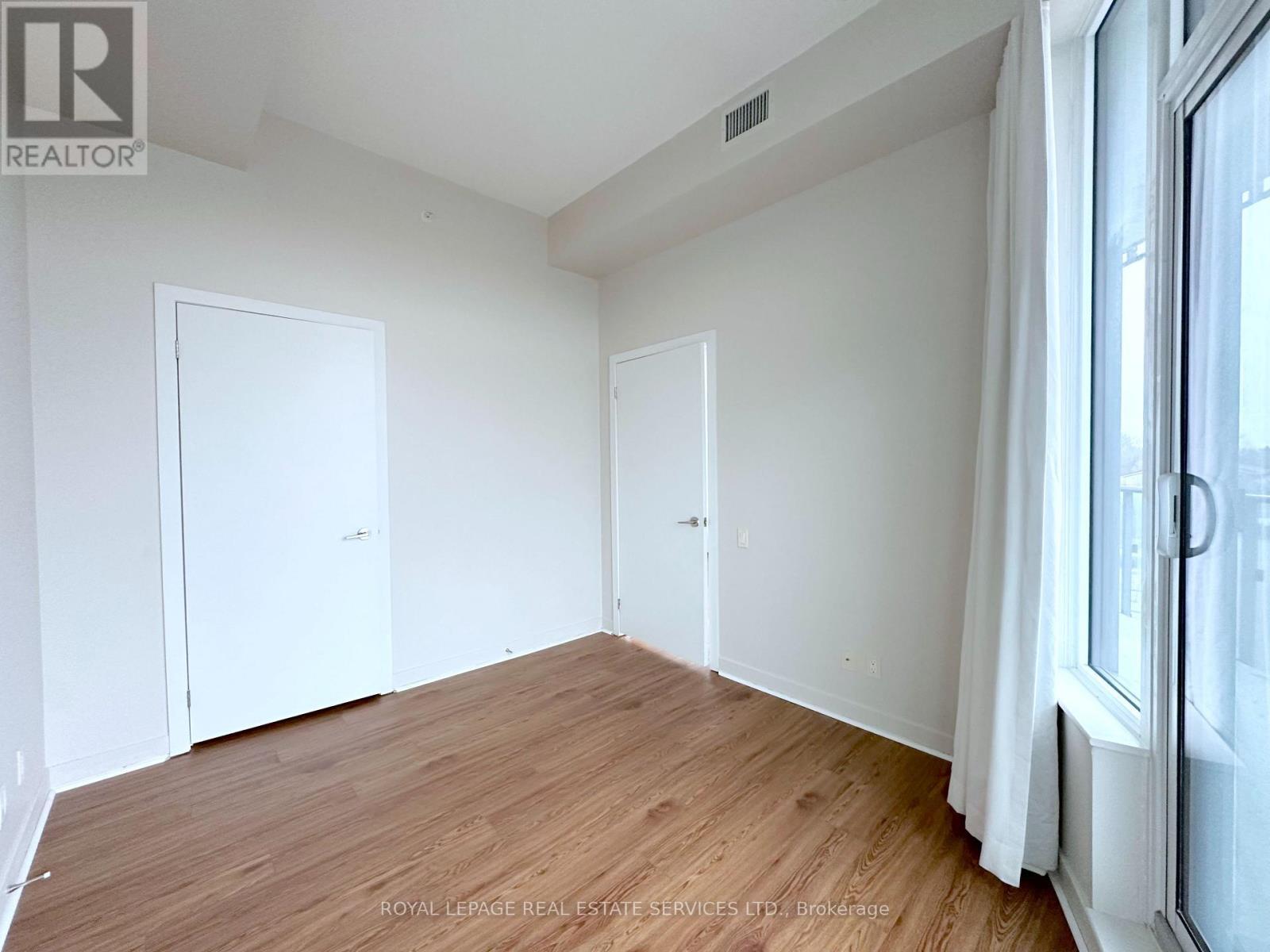 












304 - 188 CLARK BOULEVARD

,
Brampton,




Ontario
L6T0J2

