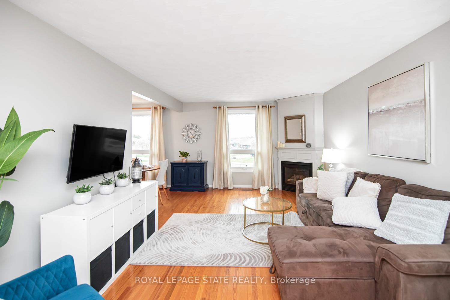 









138


Greeningdon

Drive,
Hamilton,




ON
L9A 3A9

