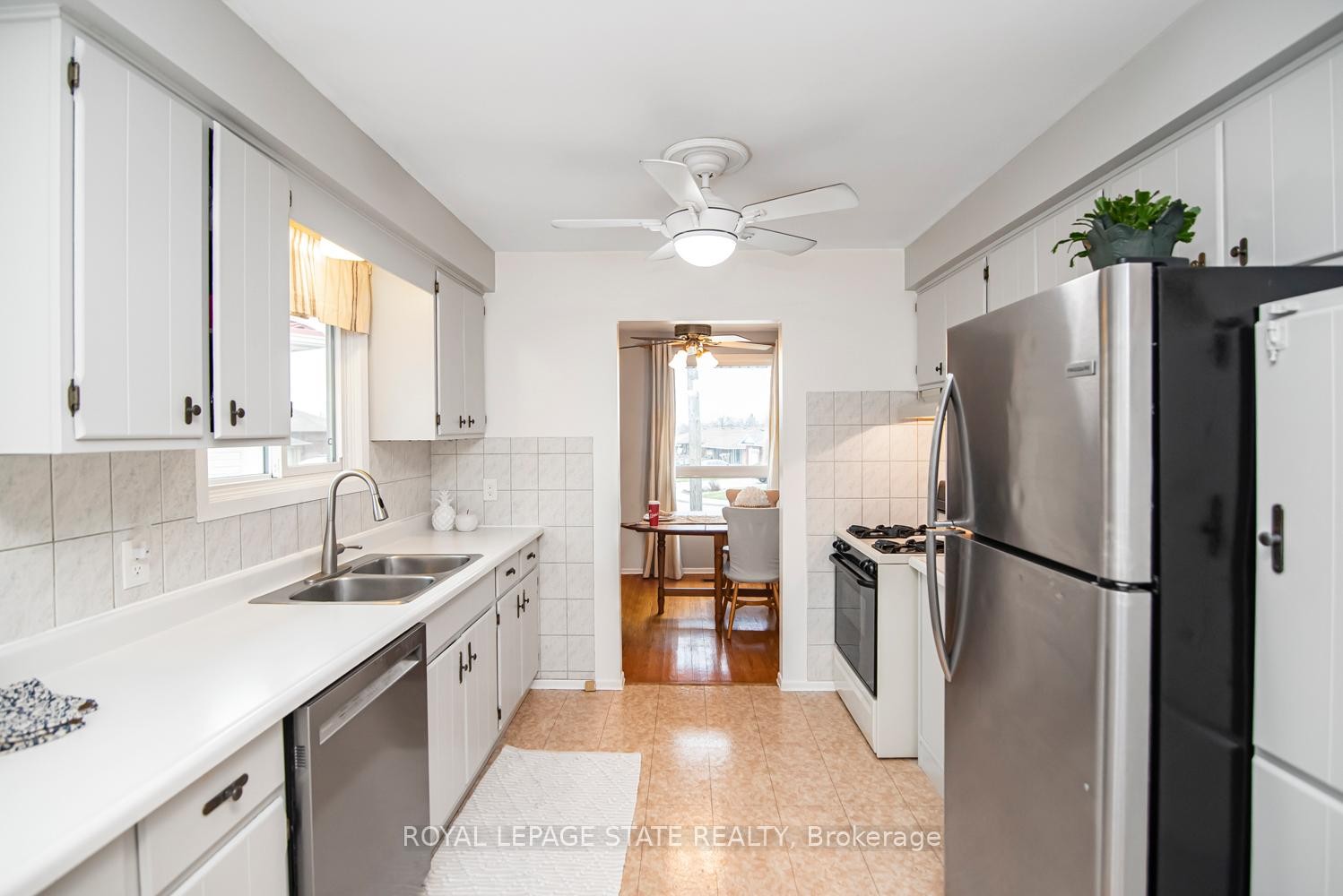 









138


Greeningdon

Drive,
Hamilton,




ON
L9A 3A9

