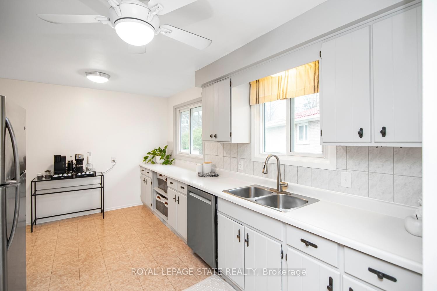 









138


Greeningdon

Drive,
Hamilton,




ON
L9A 3A9

