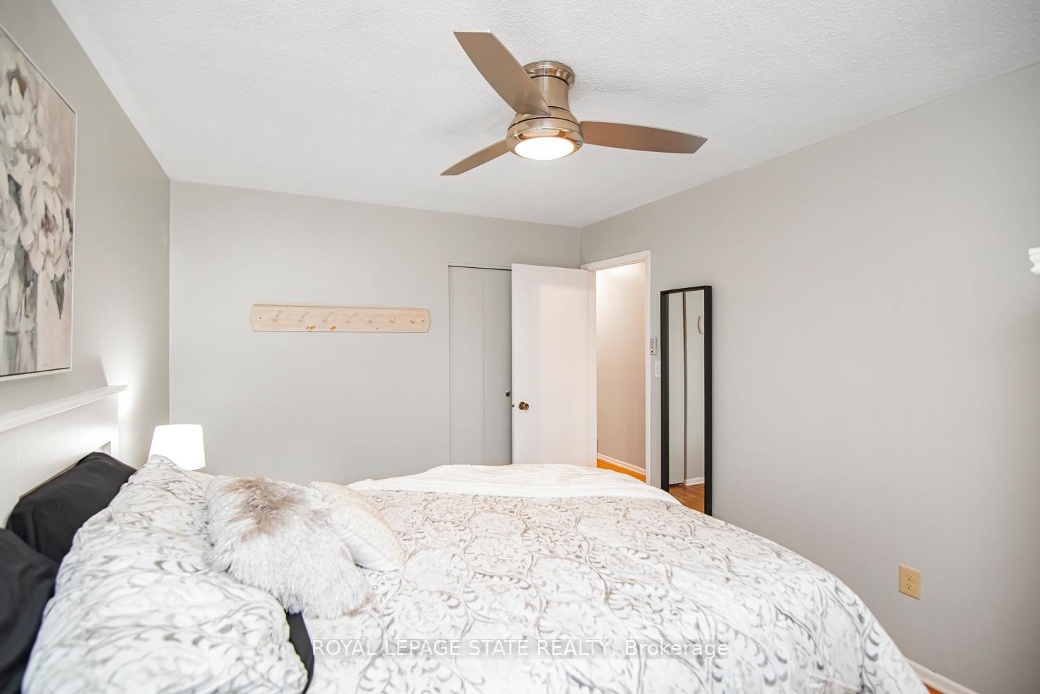 









138


Greeningdon

Drive,
Hamilton,




ON
L9A 3A9

