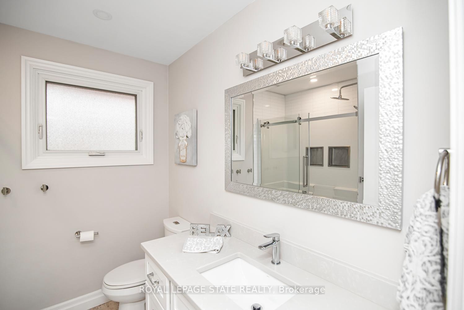 









138


Greeningdon

Drive,
Hamilton,




ON
L9A 3A9

