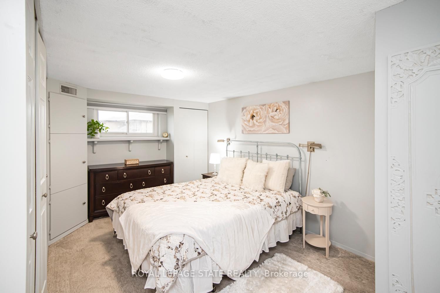 









138


Greeningdon

Drive,
Hamilton,




ON
L9A 3A9

