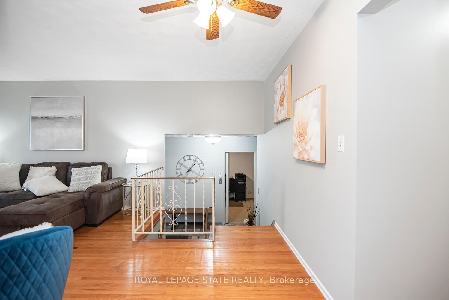 









138


Greeningdon

Drive,
Hamilton,




ON
L9A 3A9

