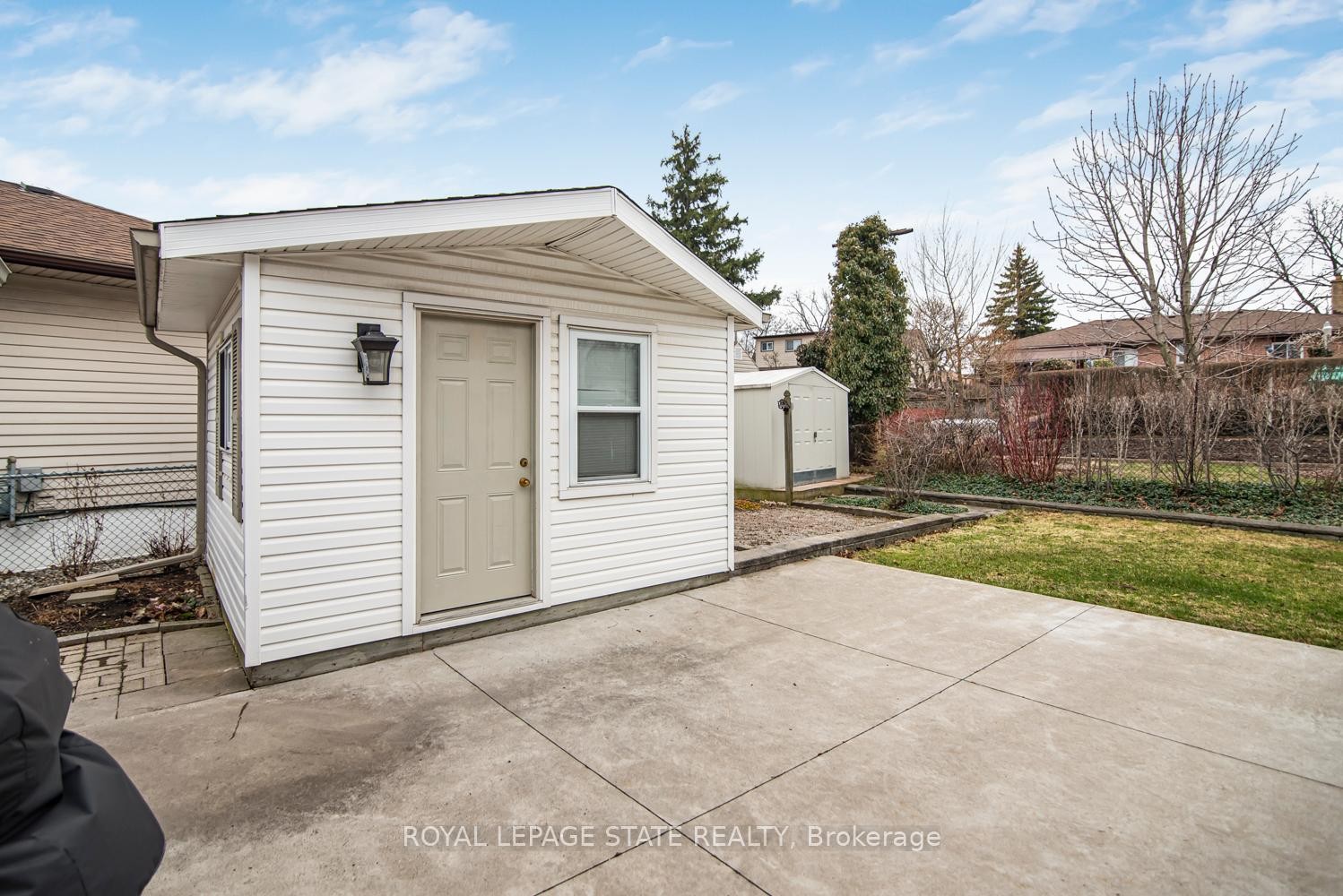 









138


Greeningdon

Drive,
Hamilton,




ON
L9A 3A9

