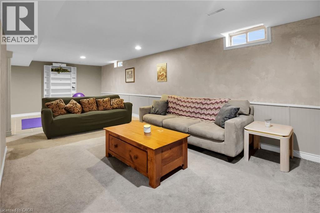 












5134 OAKWOOD Avenue

,
Beamsville,




Ontario
L0R1B8

