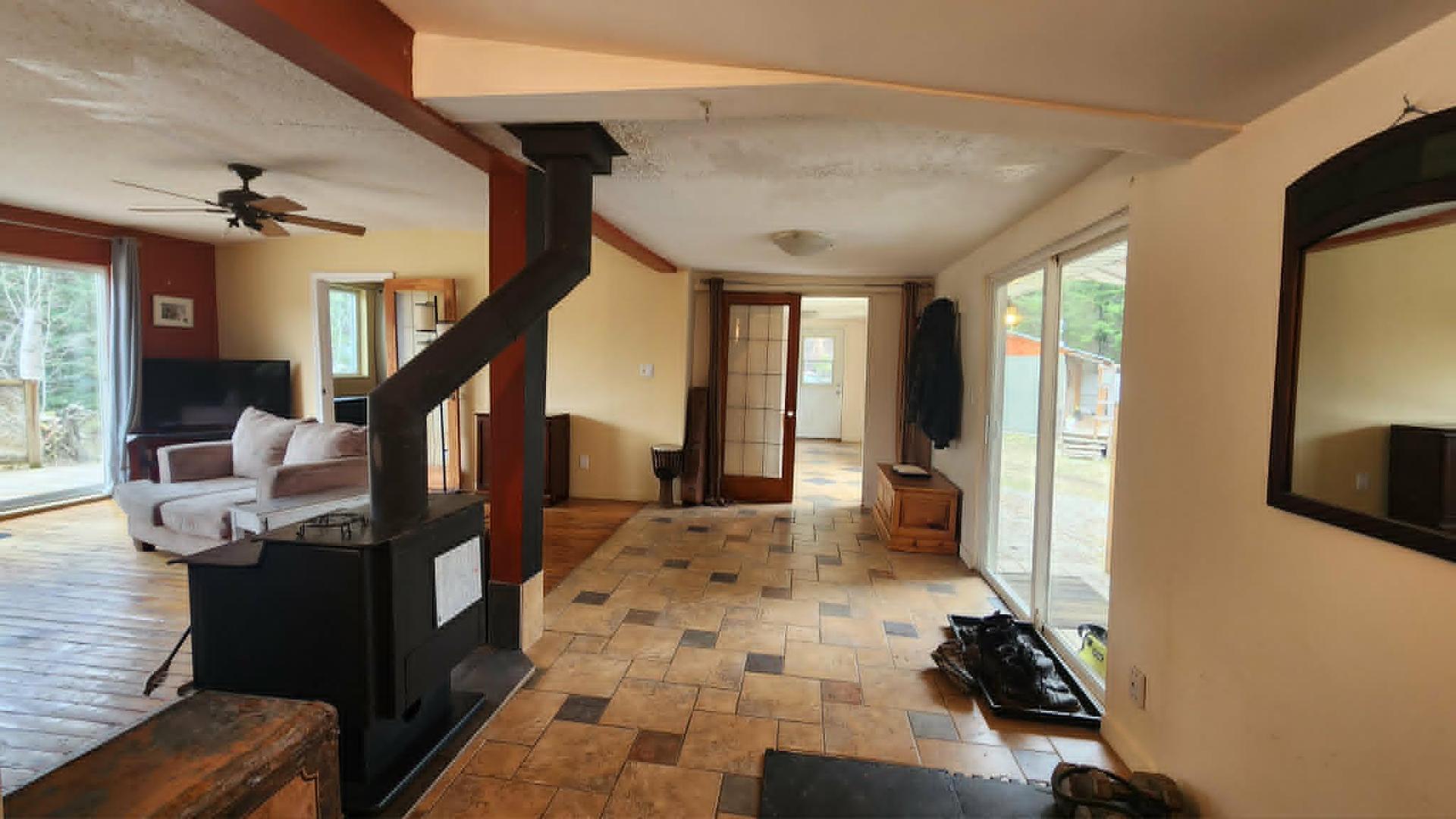 









12


Specht

Road,
Cherryville,




BC
V0E 2G3


