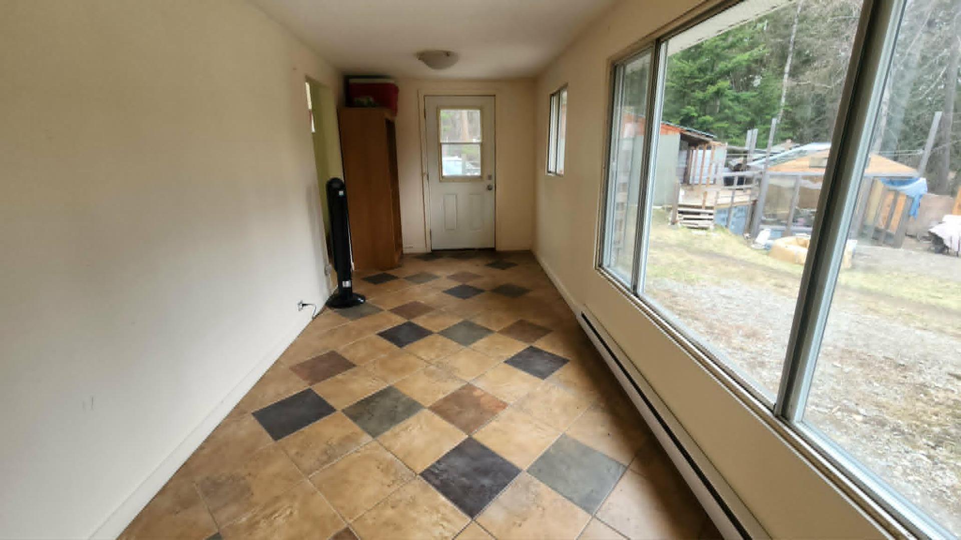 









12


Specht

Road,
Cherryville,




BC
V0E 2G3

