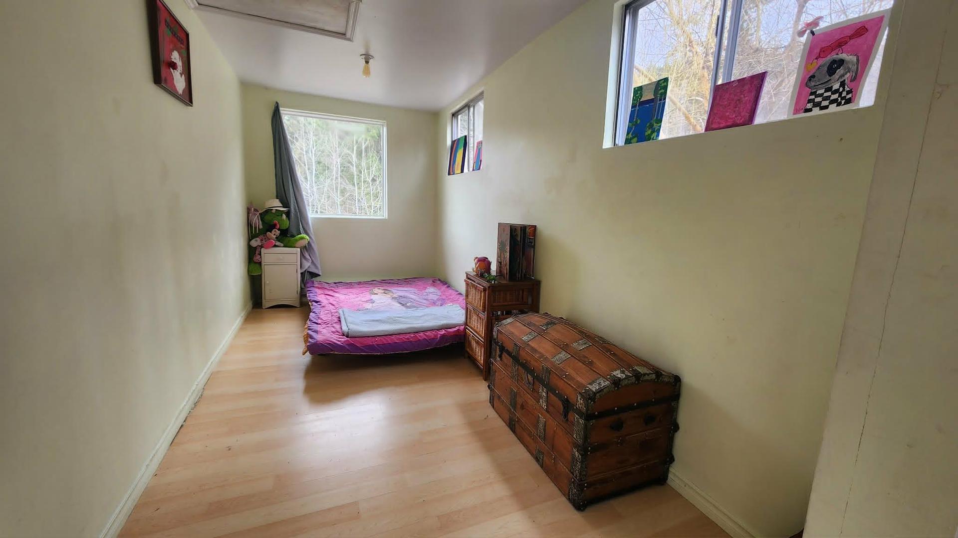 









12


Specht

Road,
Cherryville,




BC
V0E 2G3

