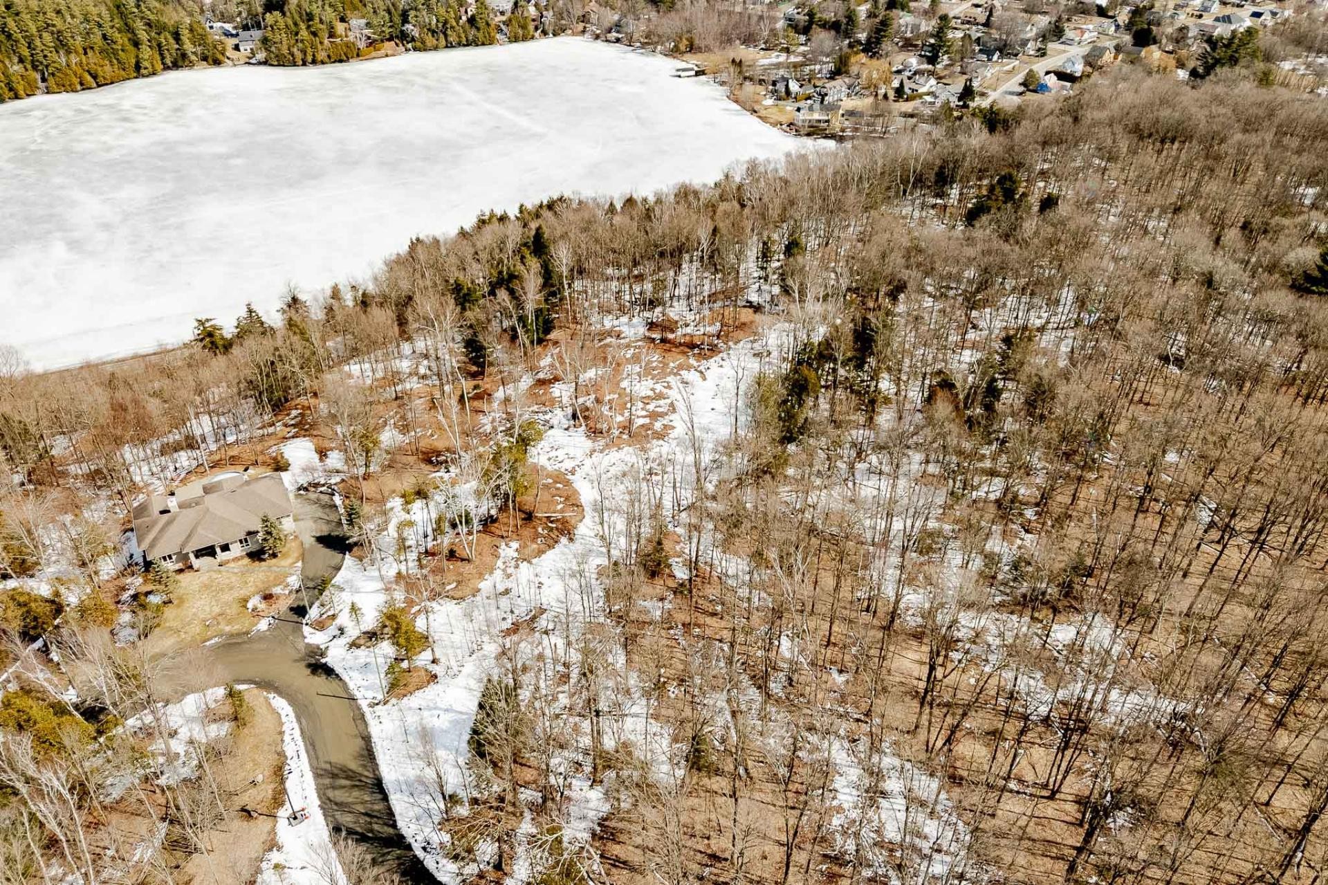 












Rue des Hauts-du-Lac

,
Ayer's Cliff,







QC
J0B1C0

