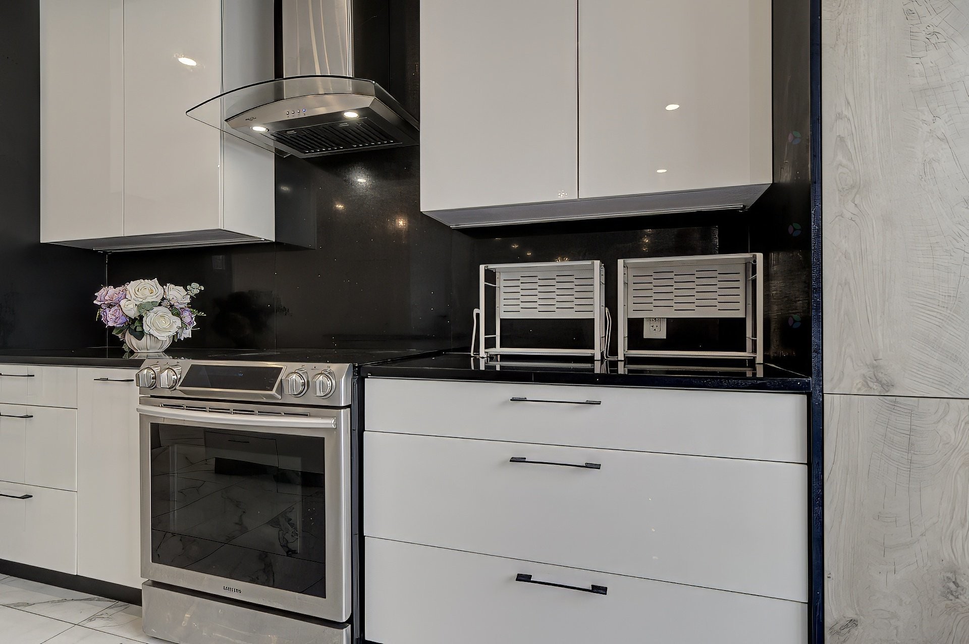 









5673


Rue Alexandre

,
Brossard,




QC
J4Z1N8

