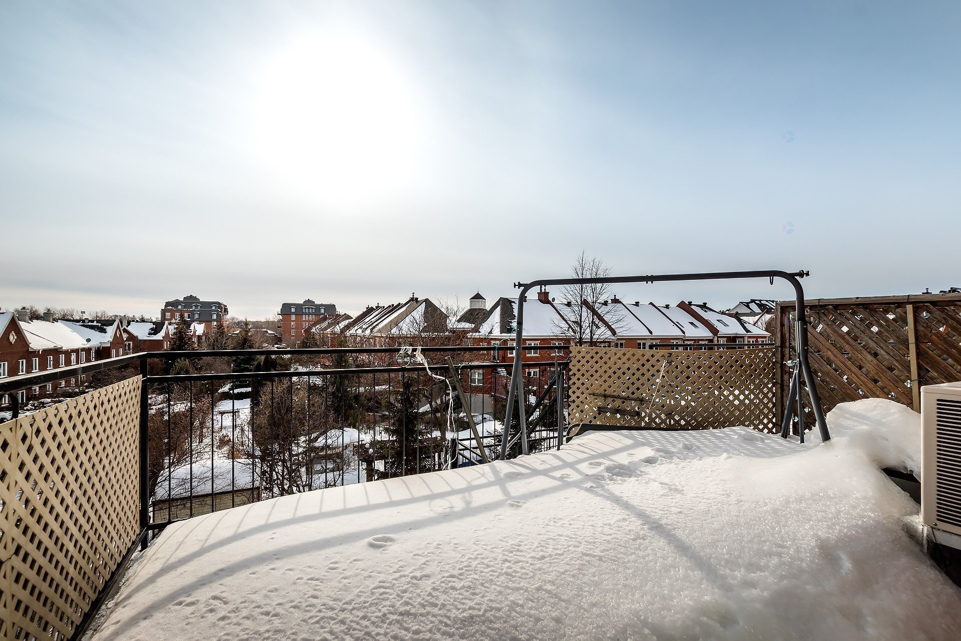 









1738


Boul. Alexis-Nihon

,
Montréal (Saint-Laurent),




QC
H4R2Y4

