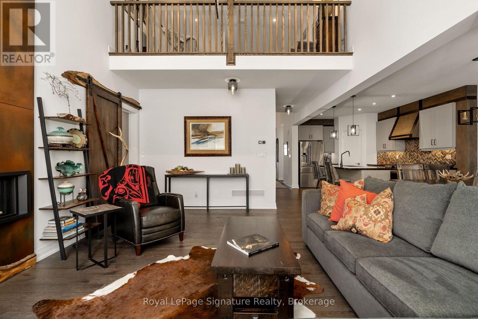 












104 CLIPPERS LANE

,
Blue Mountains,




Ontario
N0H2P0

