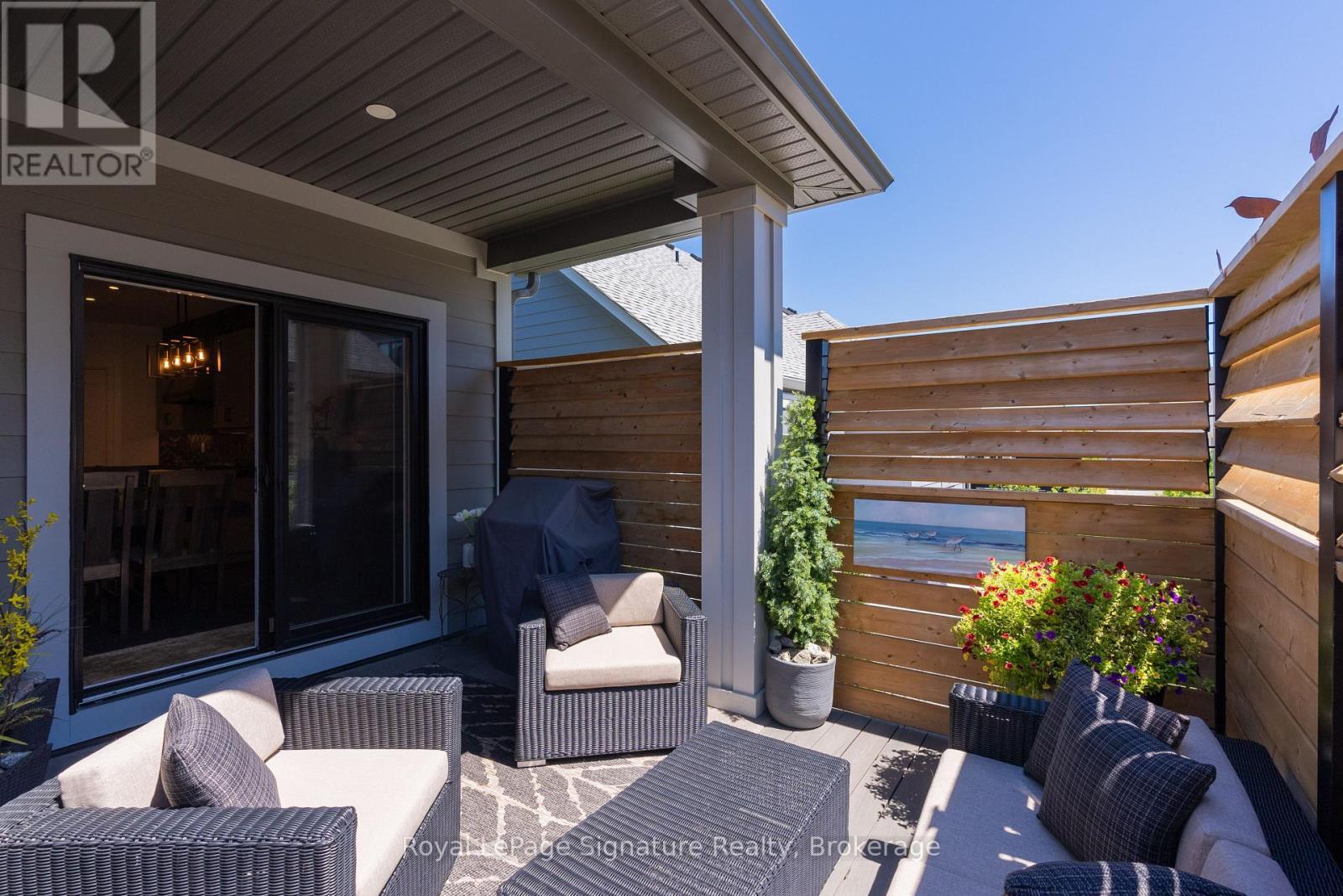 












104 CLIPPERS LANE

,
Blue Mountains,




Ontario
N0H2P0

