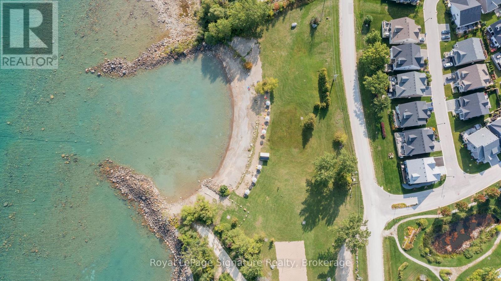 












104 CLIPPERS LANE

,
Blue Mountains,




Ontario
N0H2P0

