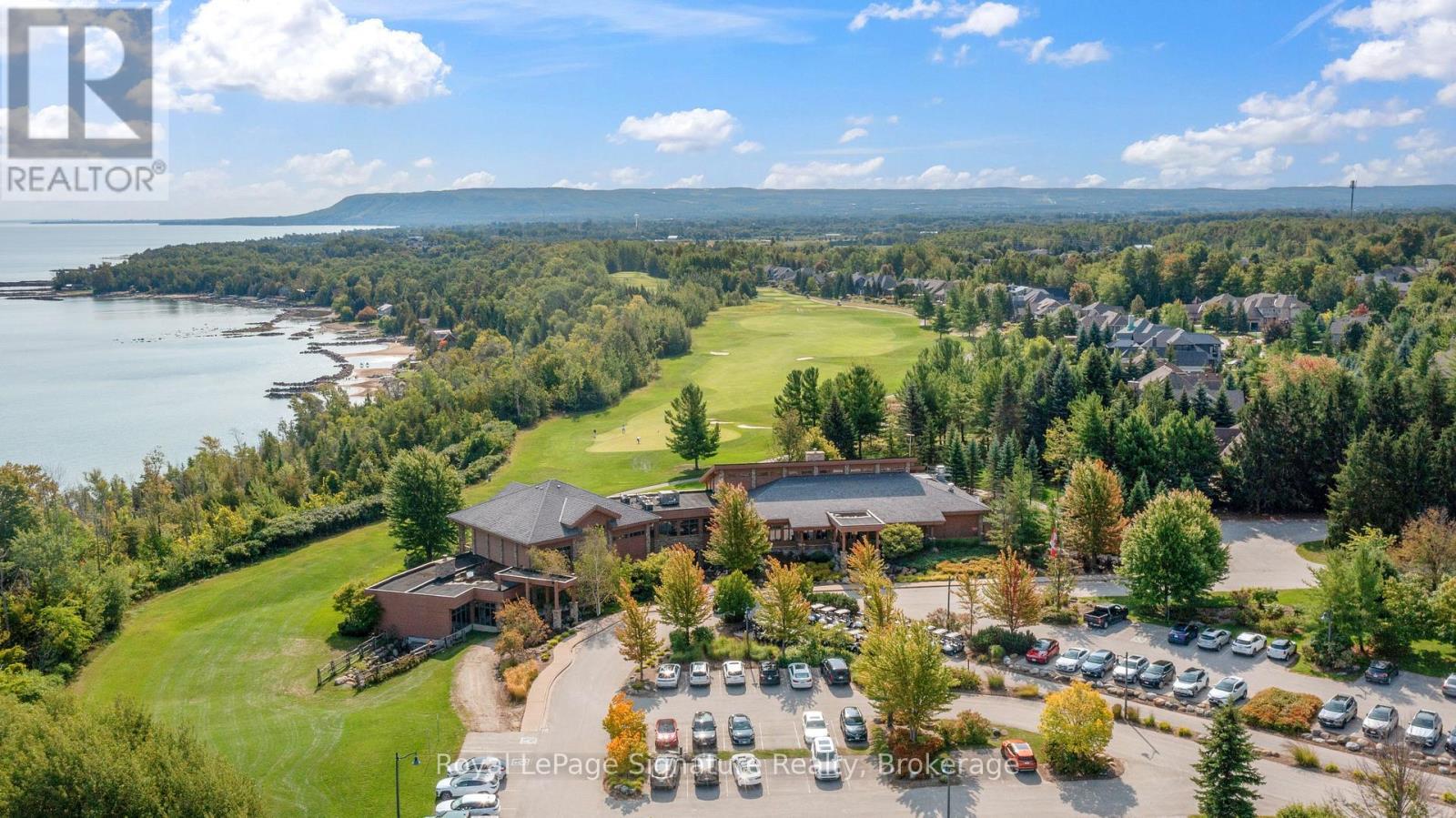 












104 CLIPPERS LANE

,
Blue Mountains,




Ontario
N0H2P0


