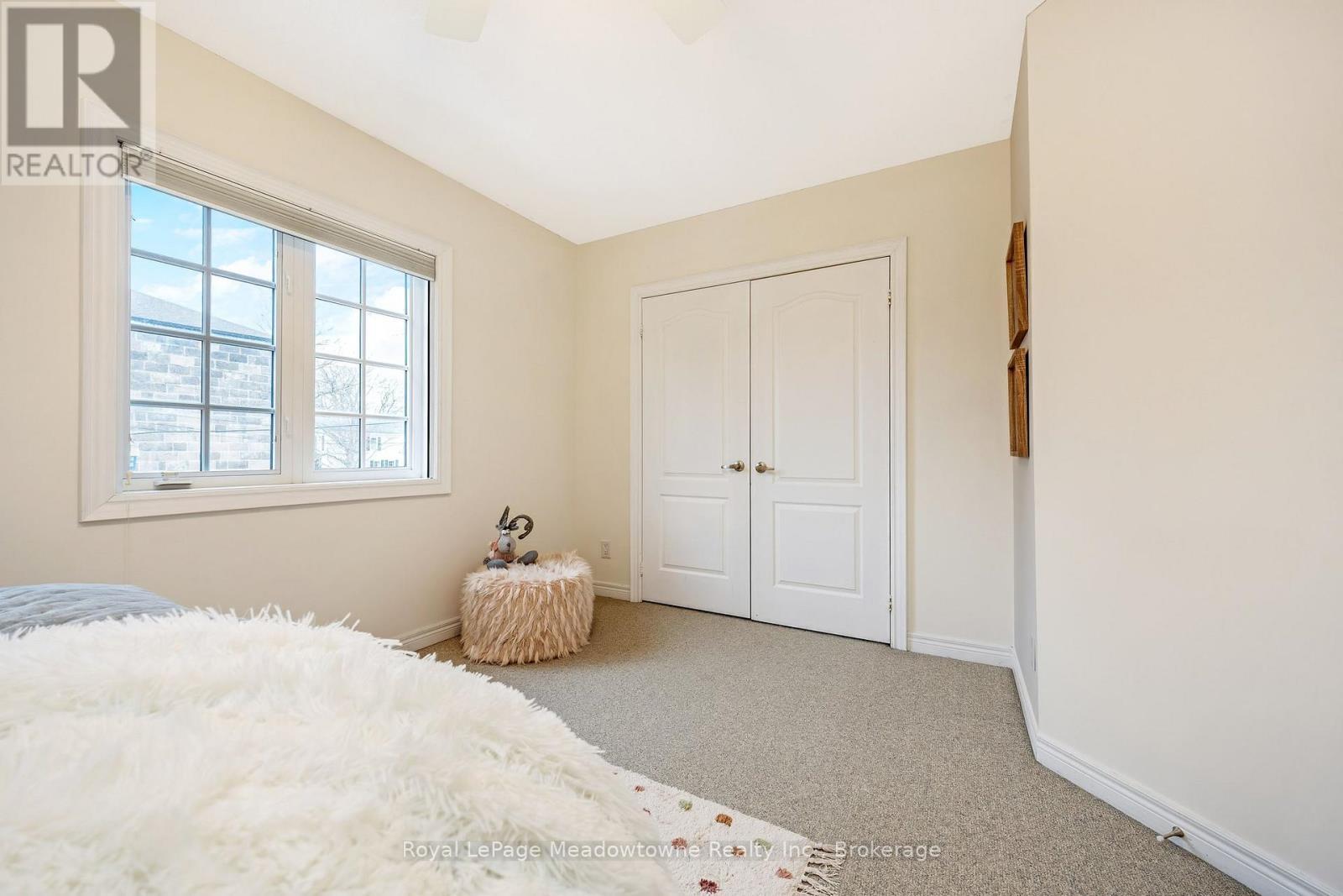 












49 MILL STREET

,
Milton (OM Old Milton),




Ontario
L9T1R7

