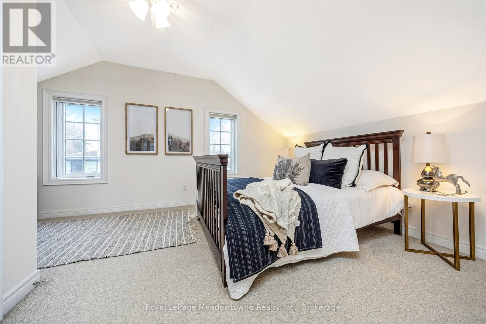 












49 MILL STREET

,
Milton (OM Old Milton),




Ontario
L9T1R7

