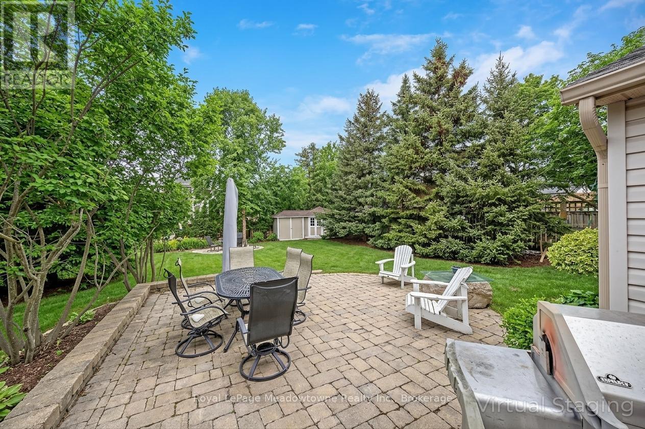 












49 MILL STREET

,
Milton (OM Old Milton),




Ontario
L9T1R7

