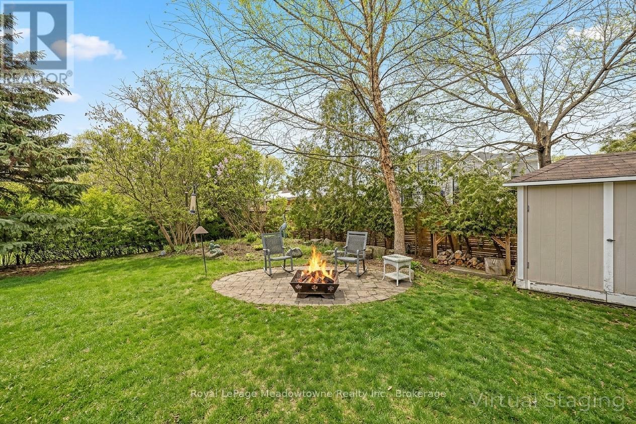 












49 MILL STREET

,
Milton (OM Old Milton),




Ontario
L9T1R7

