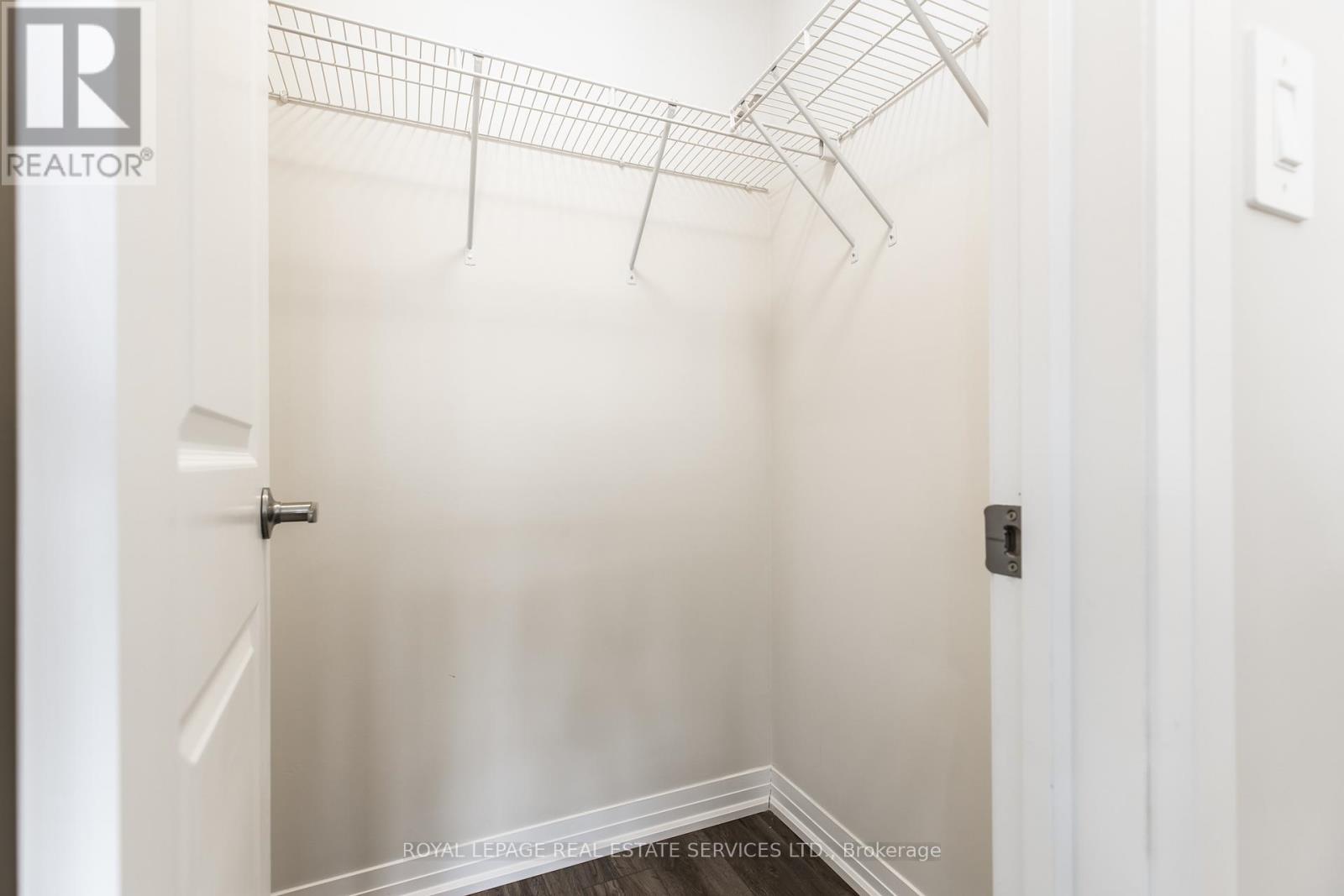












107 - 1597 ROSE WAY

,
Milton,




Ontario
L9E1N4

