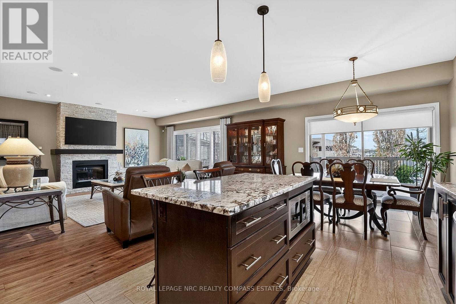 












4776 VICTOR DRIVE

,
Niagara Falls (Morrison),




Ontario
L2E0B2

