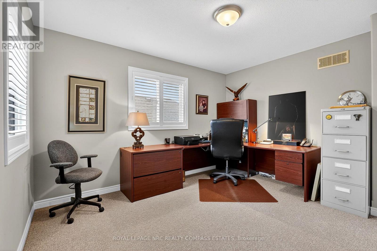 












4776 VICTOR DRIVE

,
Niagara Falls (Morrison),




Ontario
L2E0B2

