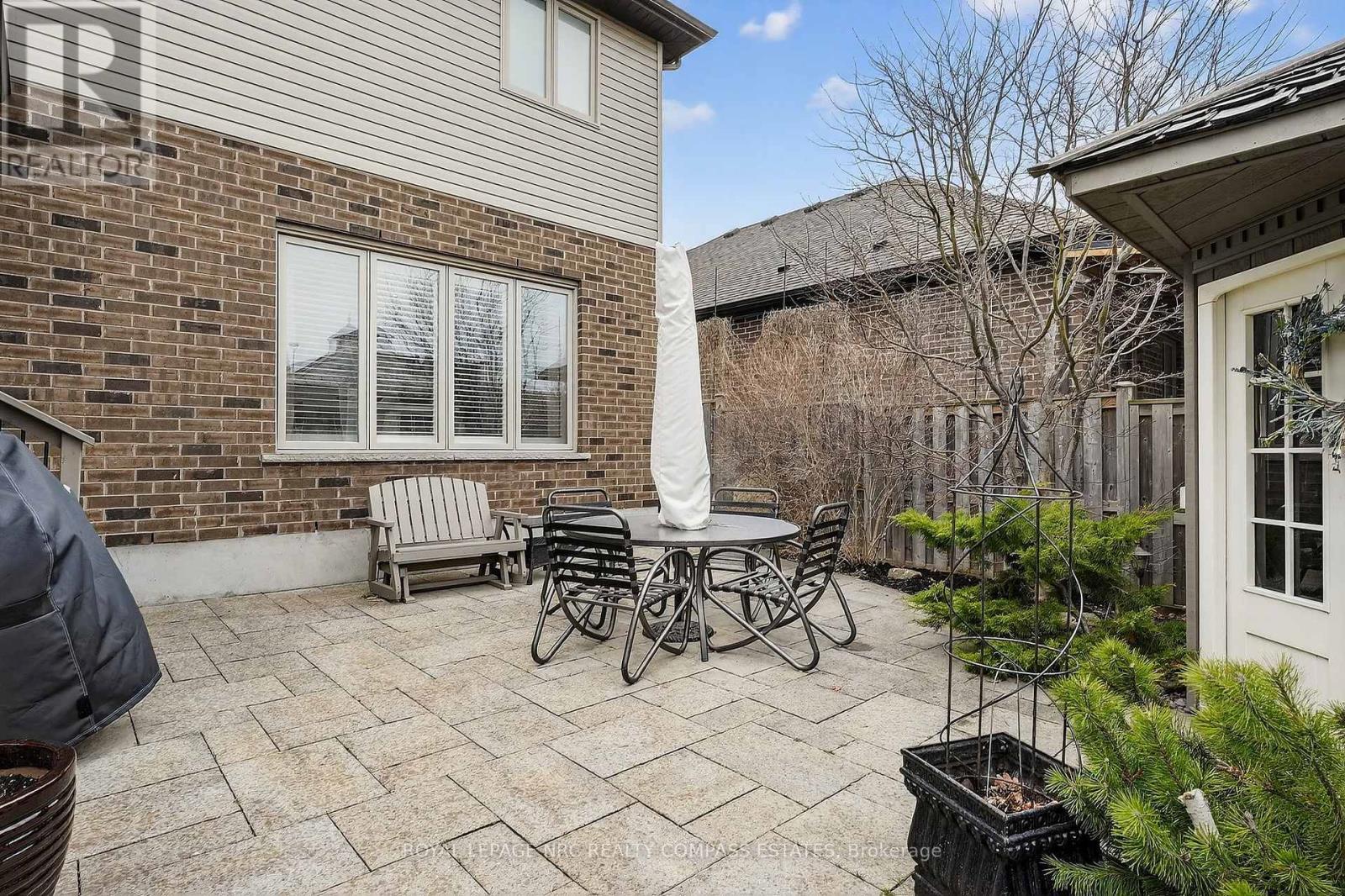 












4776 VICTOR DRIVE

,
Niagara Falls (Morrison),




Ontario
L2E0B2

