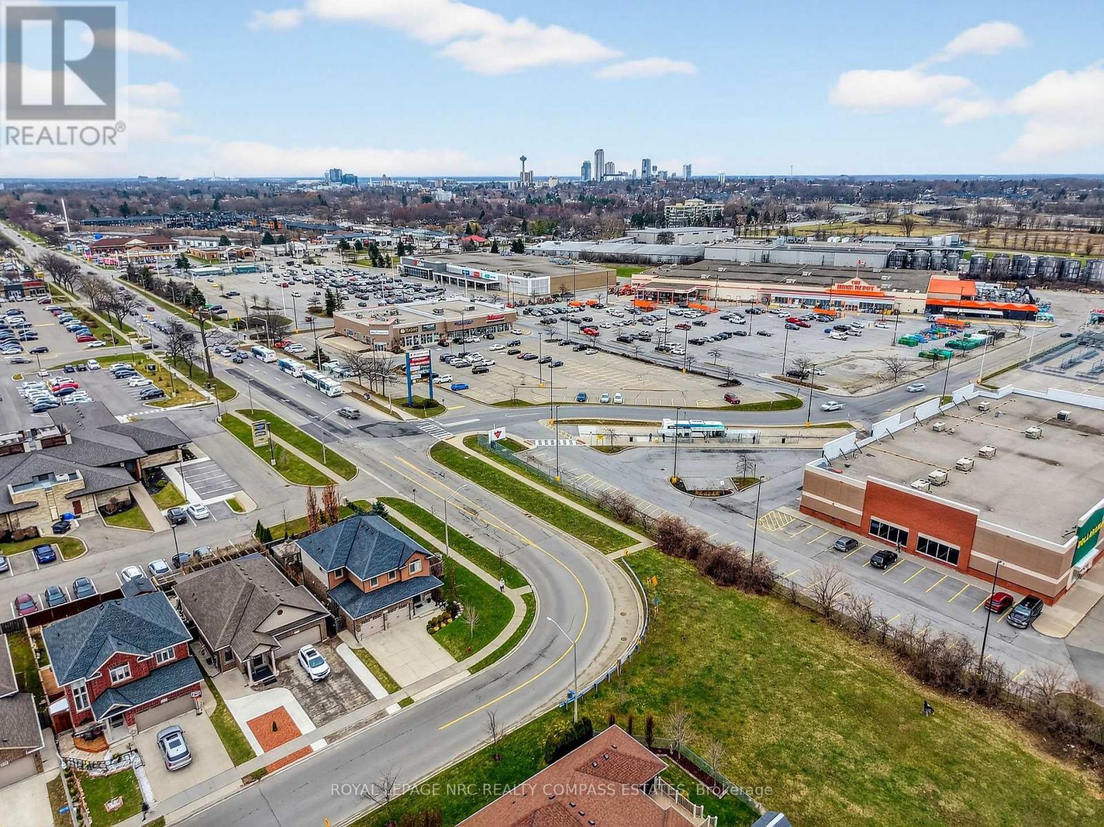 












4776 VICTOR DRIVE

,
Niagara Falls (Morrison),




Ontario
L2E0B2

