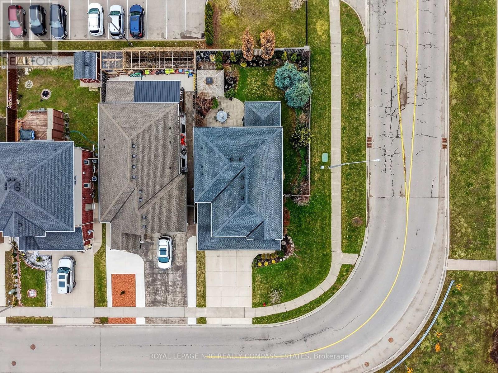 












4776 VICTOR DRIVE

,
Niagara Falls (Morrison),




Ontario
L2E0B2

