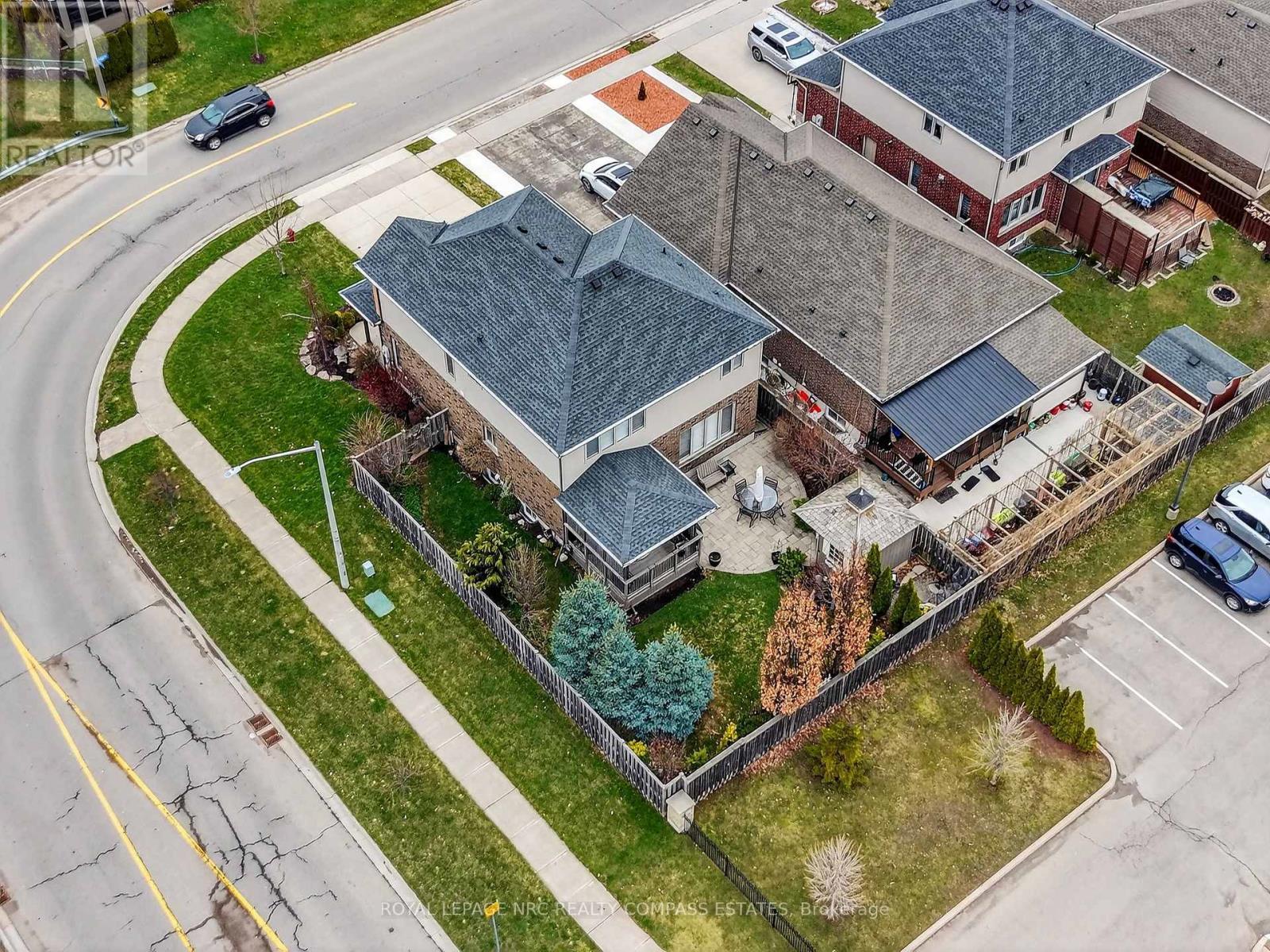 












4776 VICTOR DRIVE

,
Niagara Falls (Morrison),




Ontario
L2E0B2

